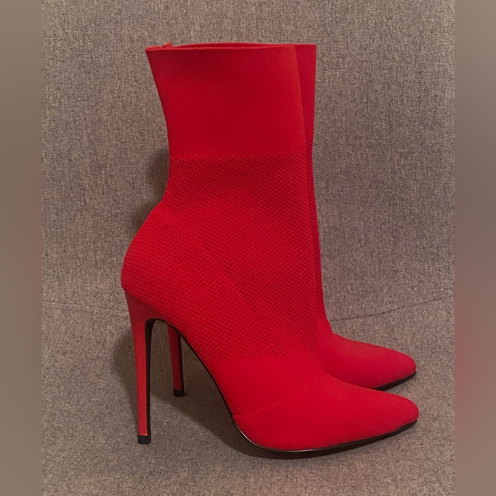 Knit, heeled, sock booties